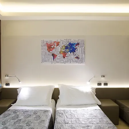 The Gate Hotel 4*