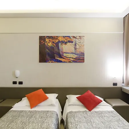 The Gate Hotel 4*