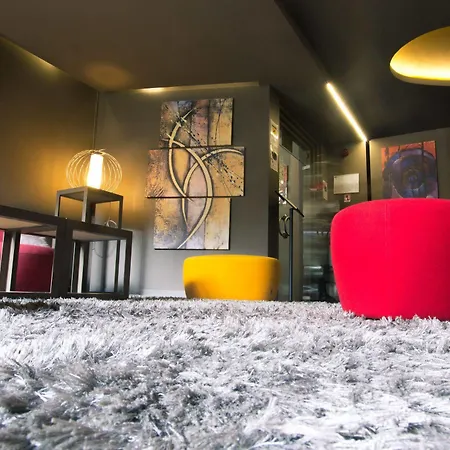 The Gate Hotel 4*