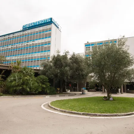 Hotel The Gate - Firenze Nord 4*