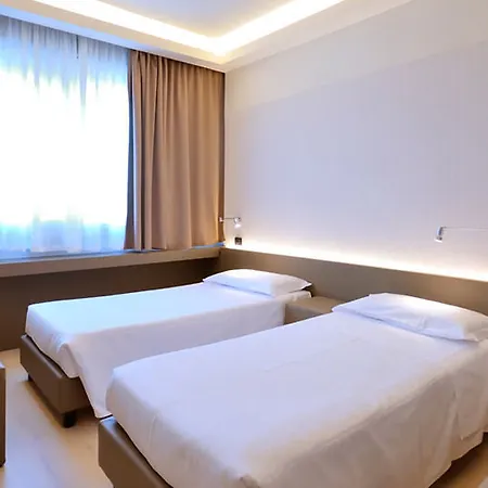 The Gate Hotel 4*